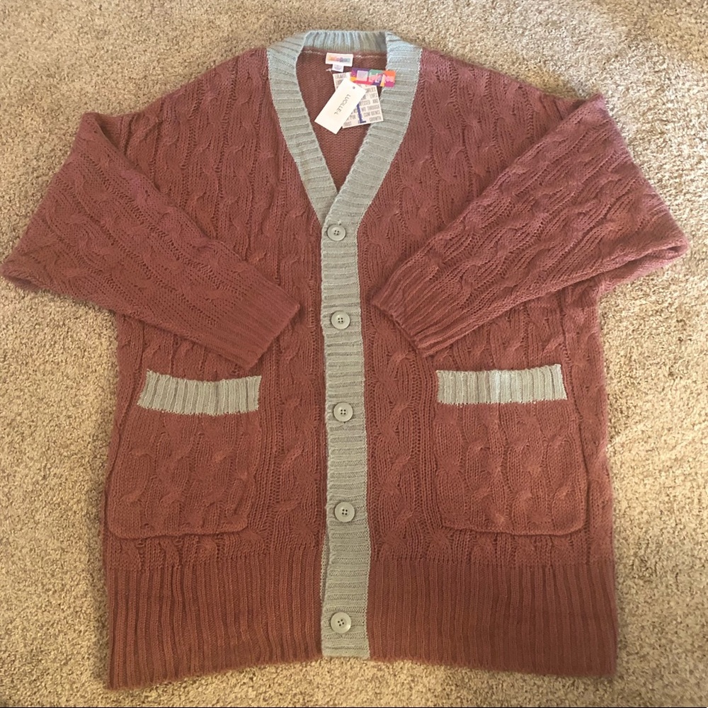NWT LuLaRoe Lucille Cable Knit Sweater -Large